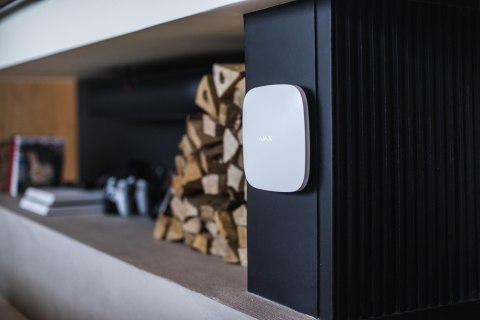 AJAX Centrala Hub 2 Plus - biały