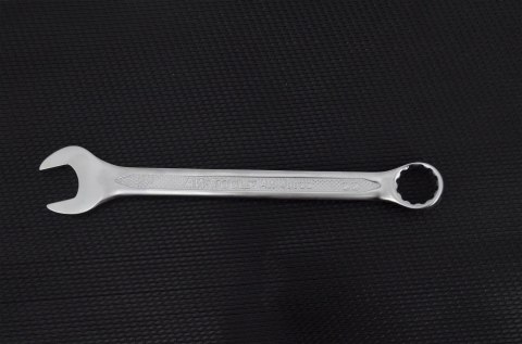 AWTOOLS KLUCZ PŁASKO-OCZKOWY 22mm BLACK LINE