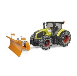 Traktor Claas Axion 950 z pługiem do śniegu