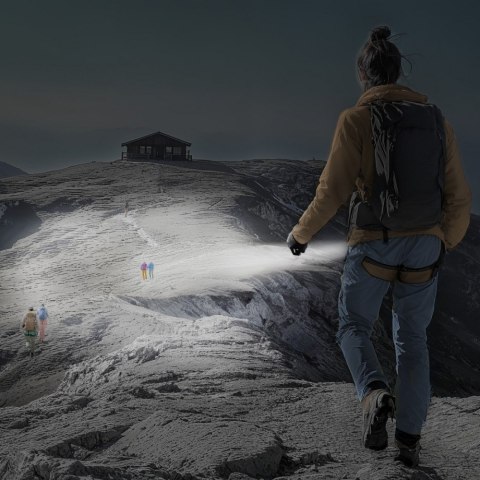 Latarka turystyczna led flx600 600lm 240m