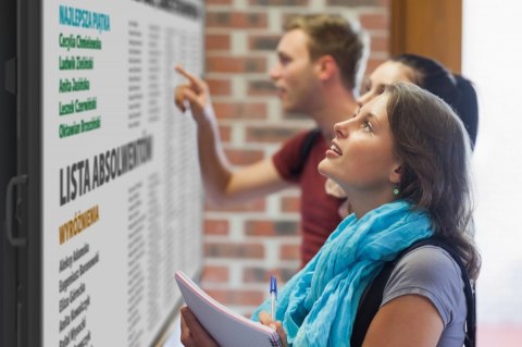 Monitor informacyjny DS 55 cali - 18/7 2x10W Android 11.0