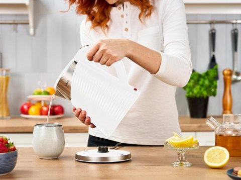 Czajnik elektryczny Elegant White