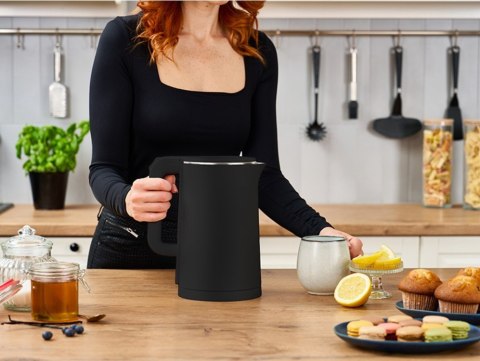 Czajnik elektryczny z podwójną ścianką Double Wall Czarny