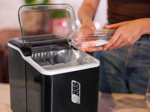 Kostkarka do lodu IceTwist Pro