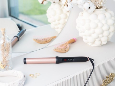 Lokówka do włosów Sleek and Shine Curier 25mm