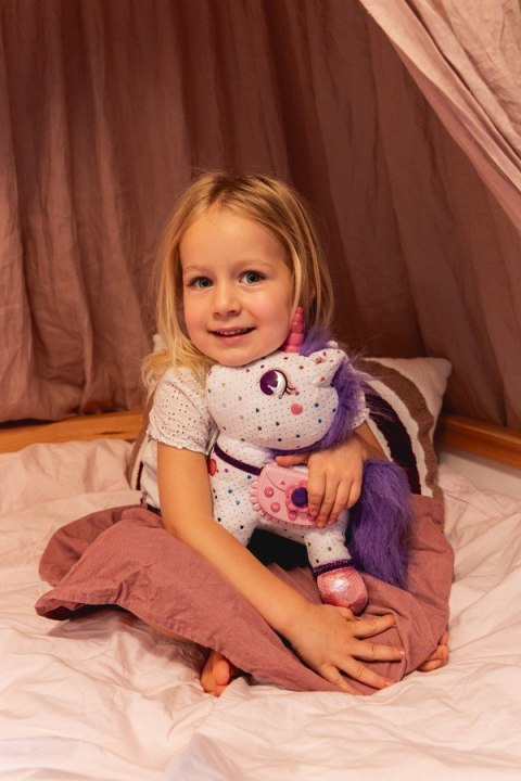 Maskotka interaktywna Playshifu Zeezee Jednorożec