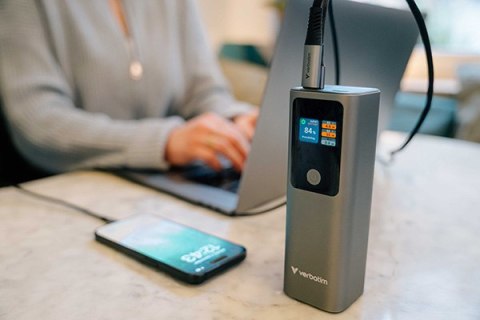 Verbatim, Power bank z wyświetlaczem TFT, Charge ,n, Go, 32269, 27000mAh, szara